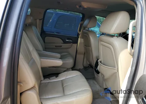 2007 Chevrolet Suburban C1500 from USA, damaged, VIN 1GNFC16047J265384